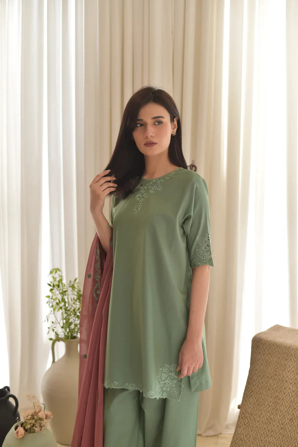 Green Stone 3pc stitched