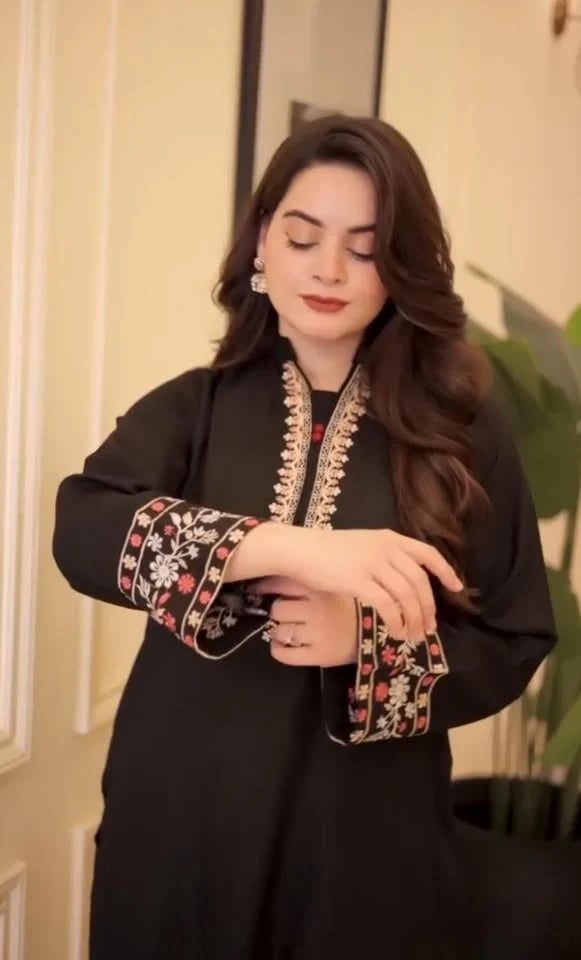 Shiza Black