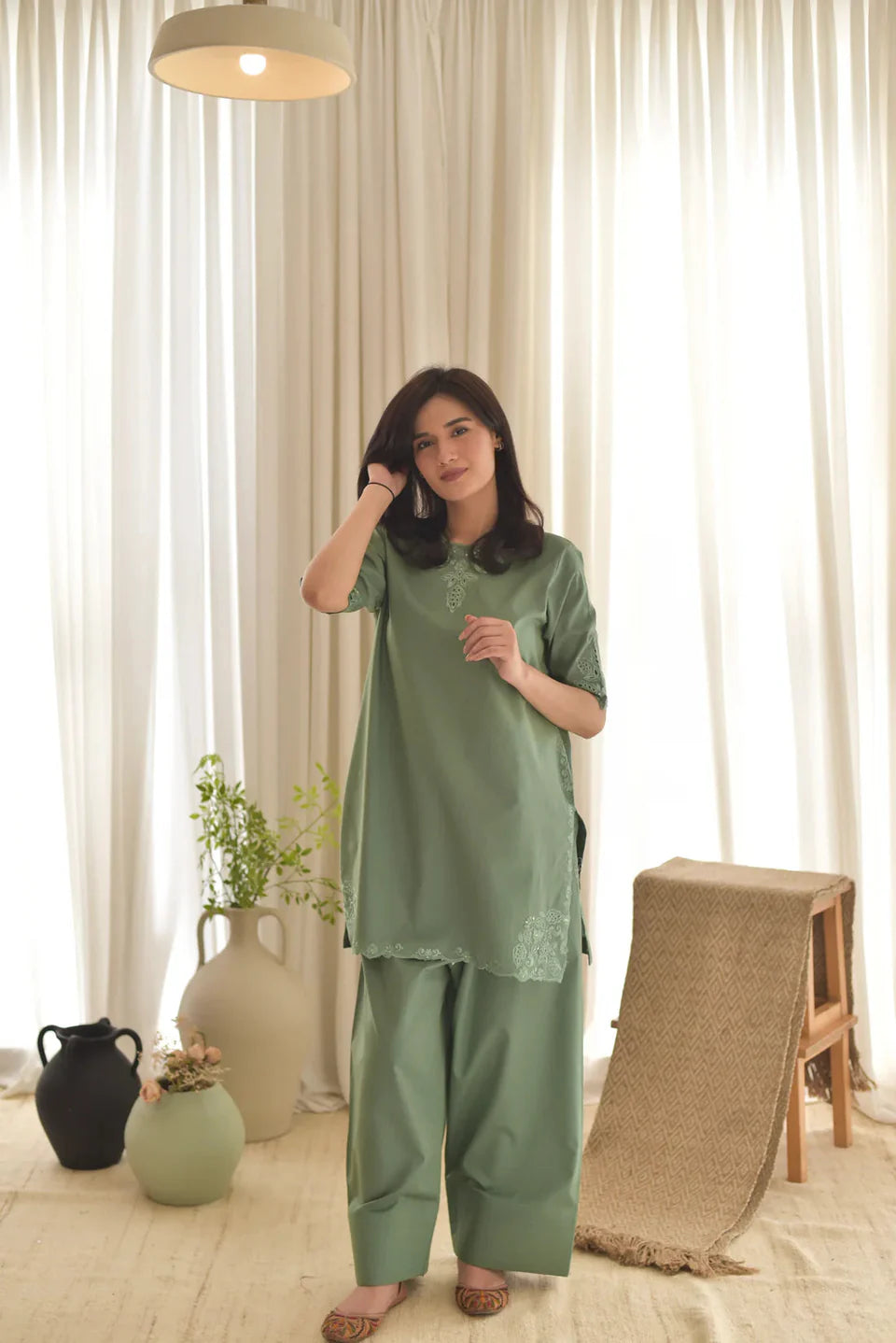 Green Stone 3pc stitched