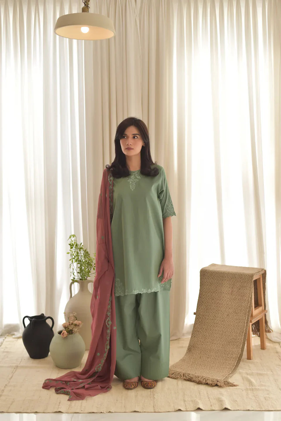 Green Stone 3pc stitched