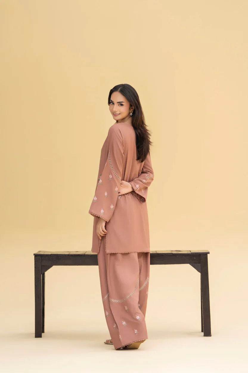 Hazel 2pc Embrioded