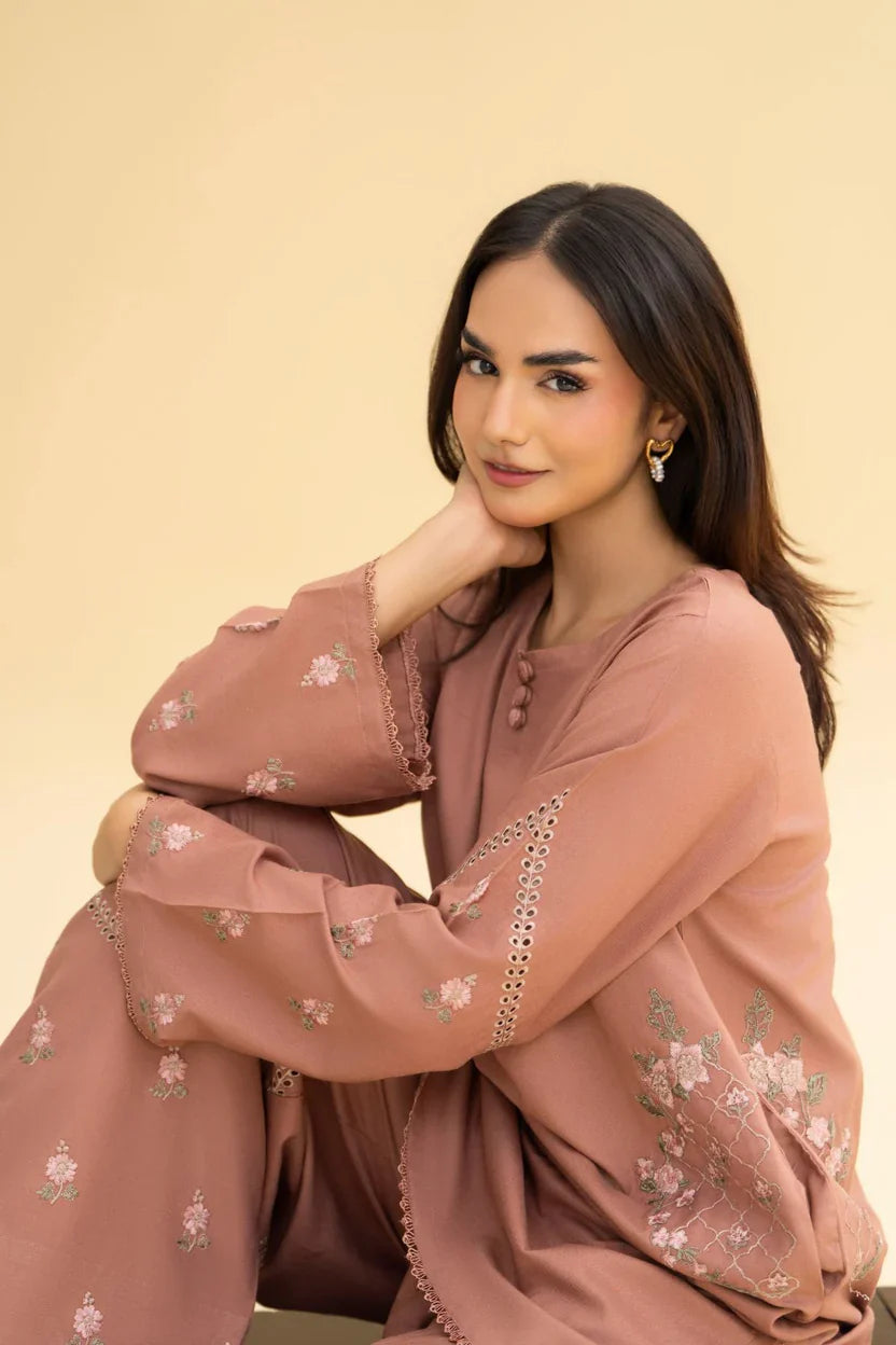 Hazel 2pc Embrioded
