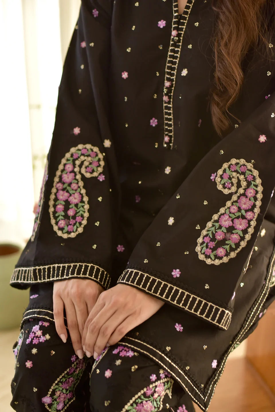 Black Hoor 2pc Embroided Dress