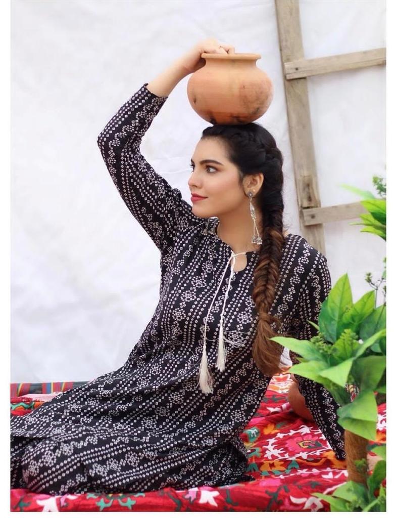 Chunri 2pc Dress