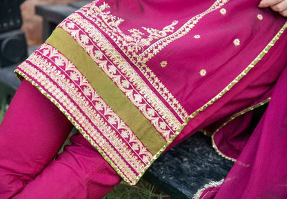 Wavy Embroided 3pc Dress