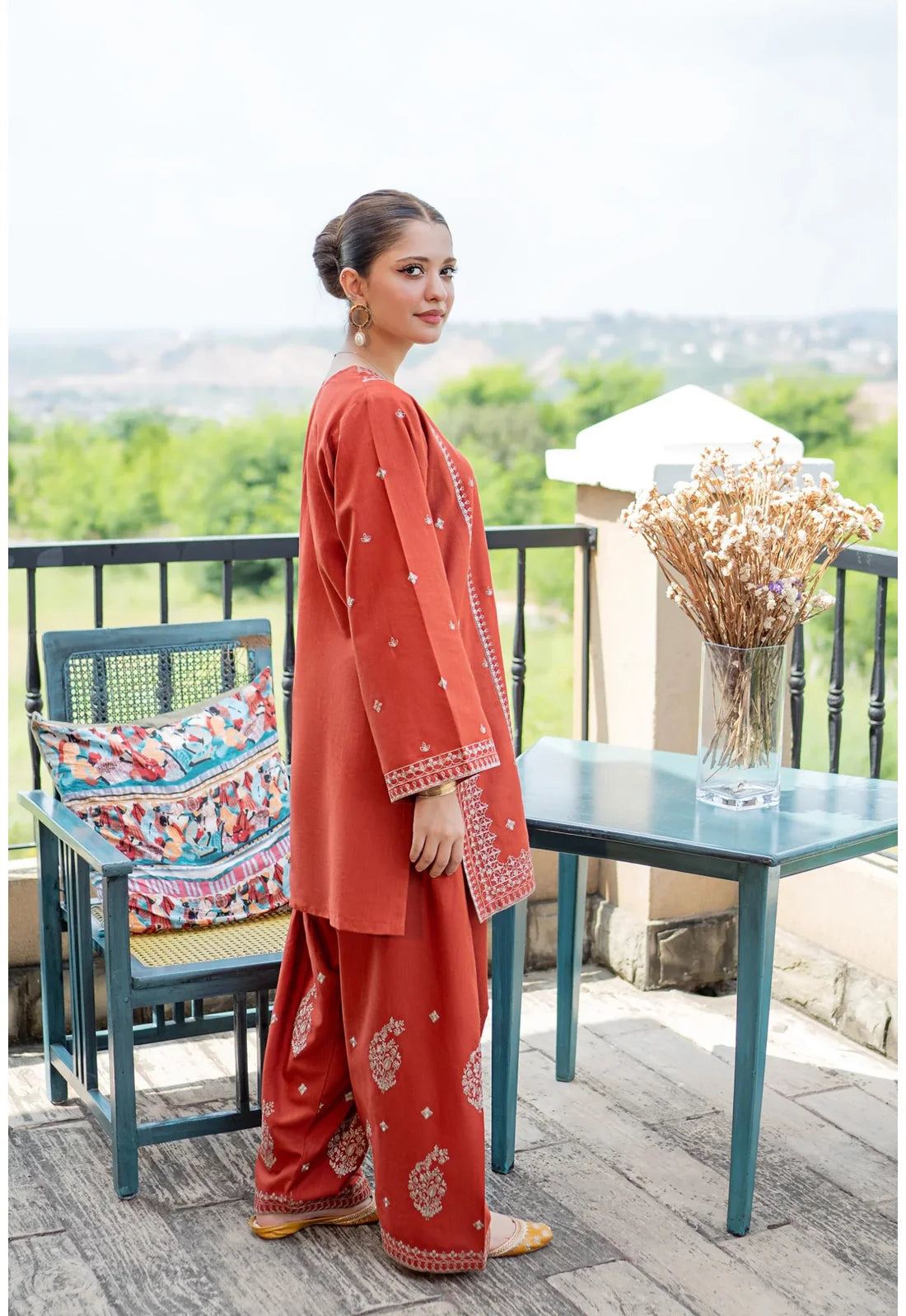 Liyana 2pc
