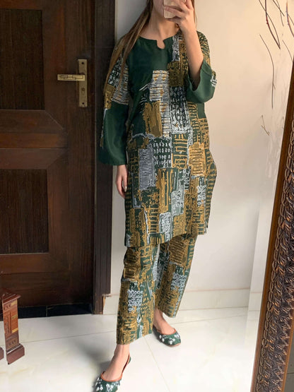 Mountain Printed - 2 Piece Stitched