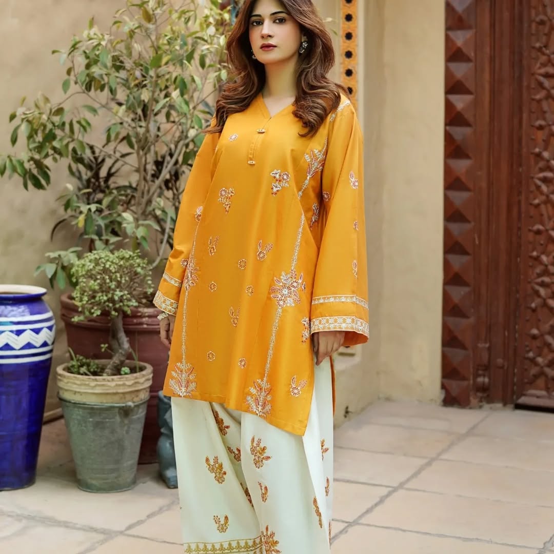 Honey embroided 2pc Dress