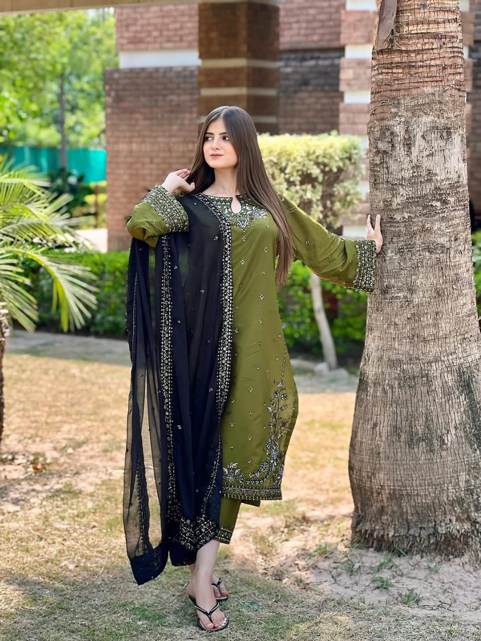 Mayal Embroided 3pc dress