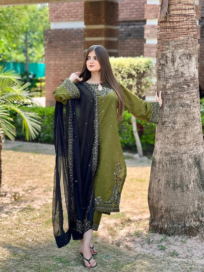 Mayal Embroided 3pc dress