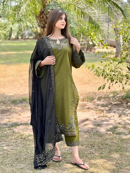 Mayal Embroided 3pc dress