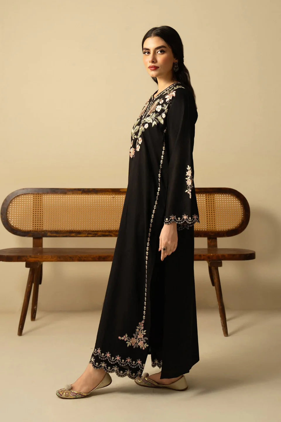 Floral Black