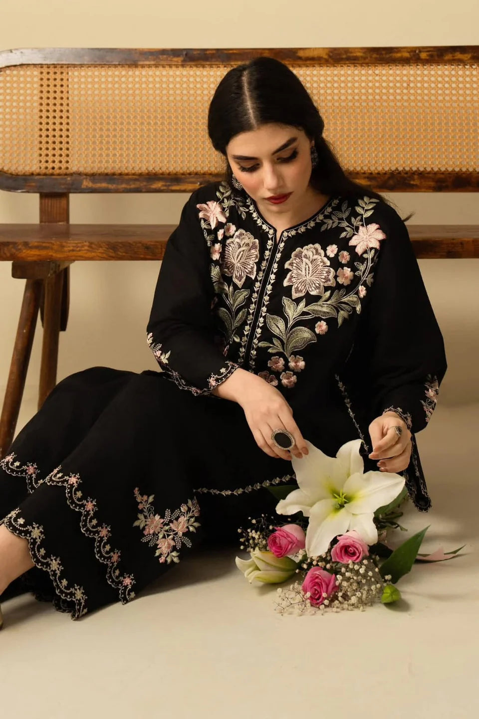 Floral Black