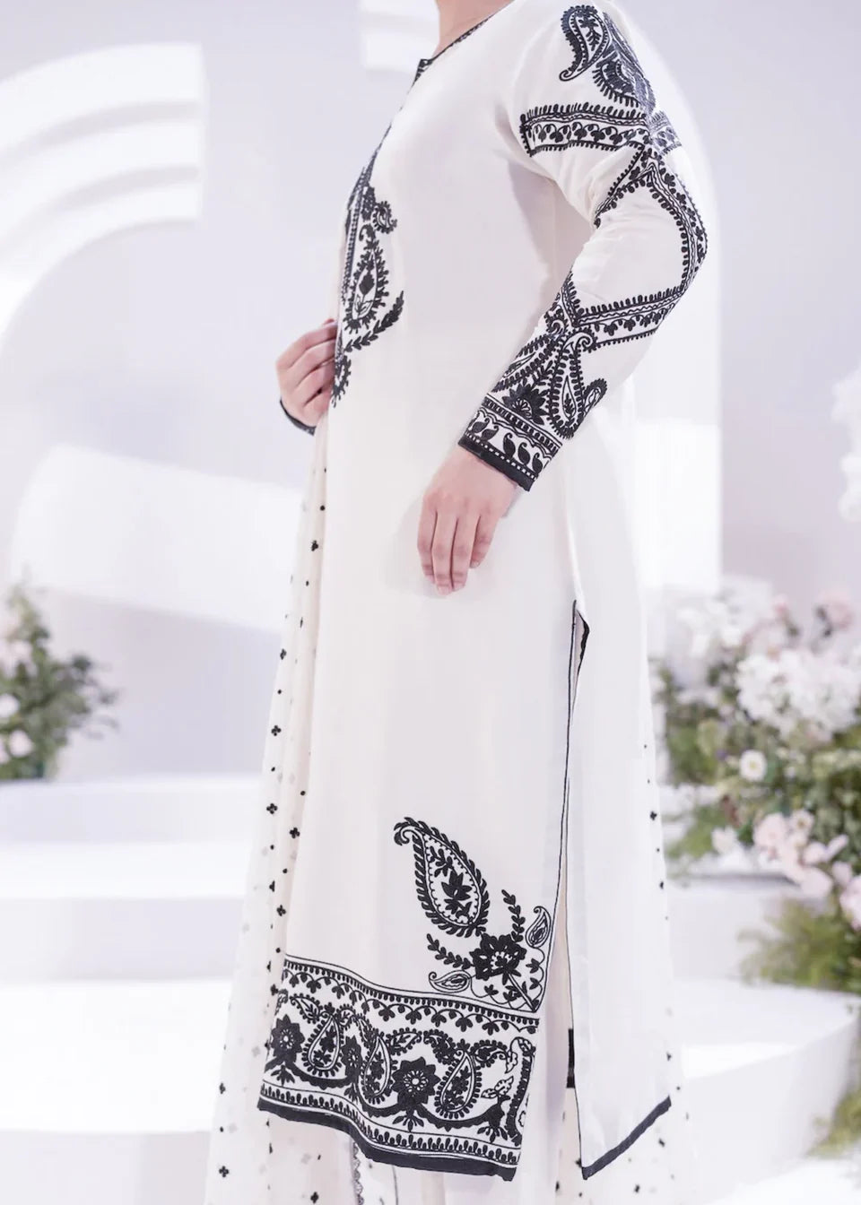 White Snoober 3pc Embroided Dress