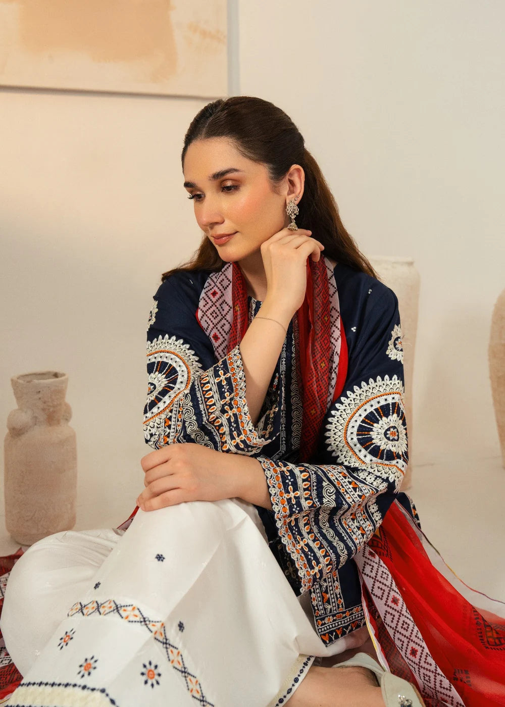 Roha Embroidered 3pc