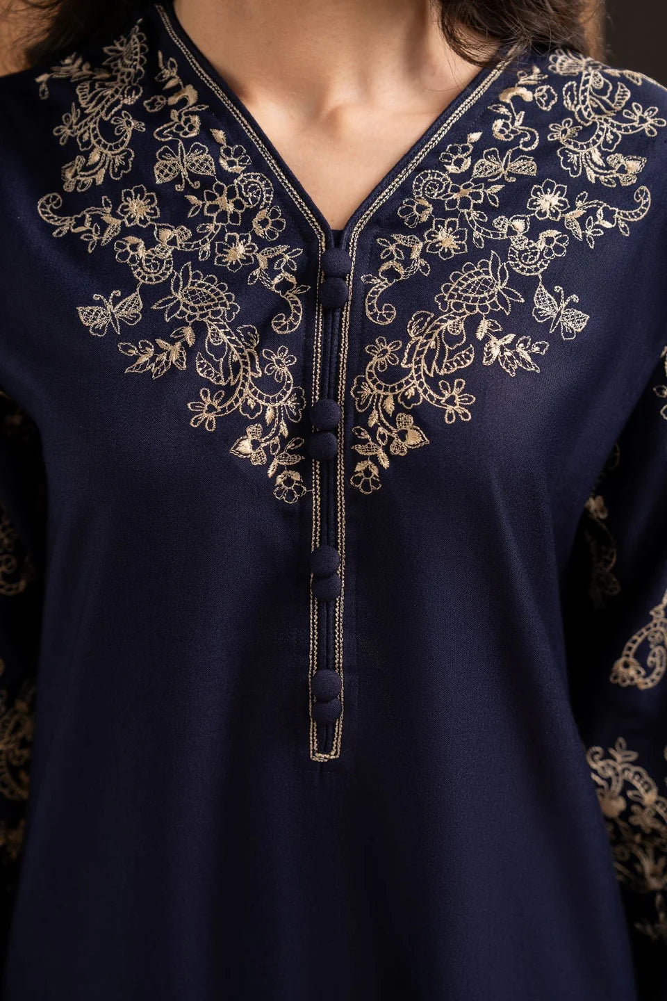 Hooria embroided 2pc Dress