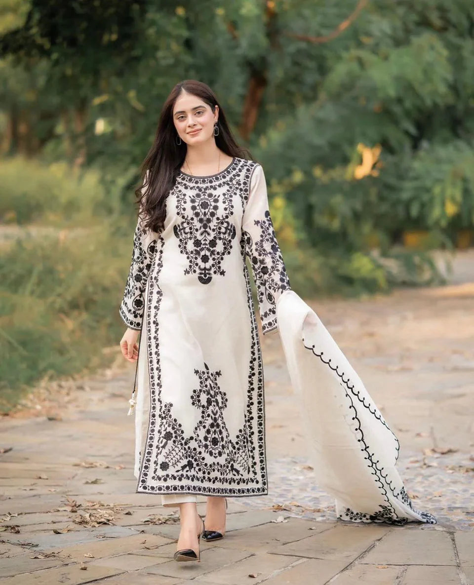Snow Organza 3pc Embroided Dress